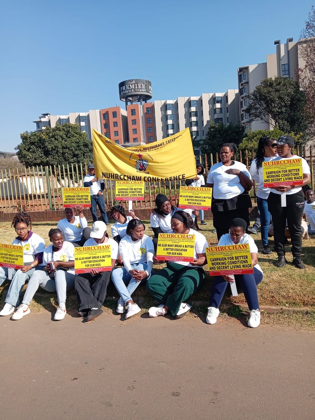 FEDUSA supports the NUHRCCHAW protected strike at Premier Hotel OR Tambo.